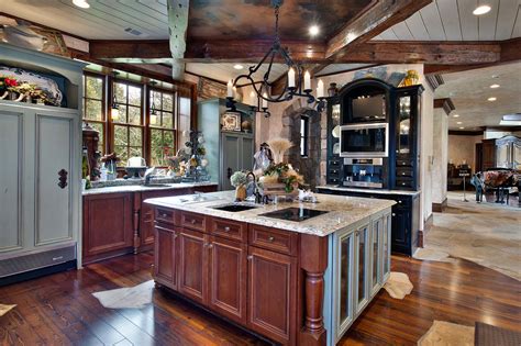Kitchen Auctions .